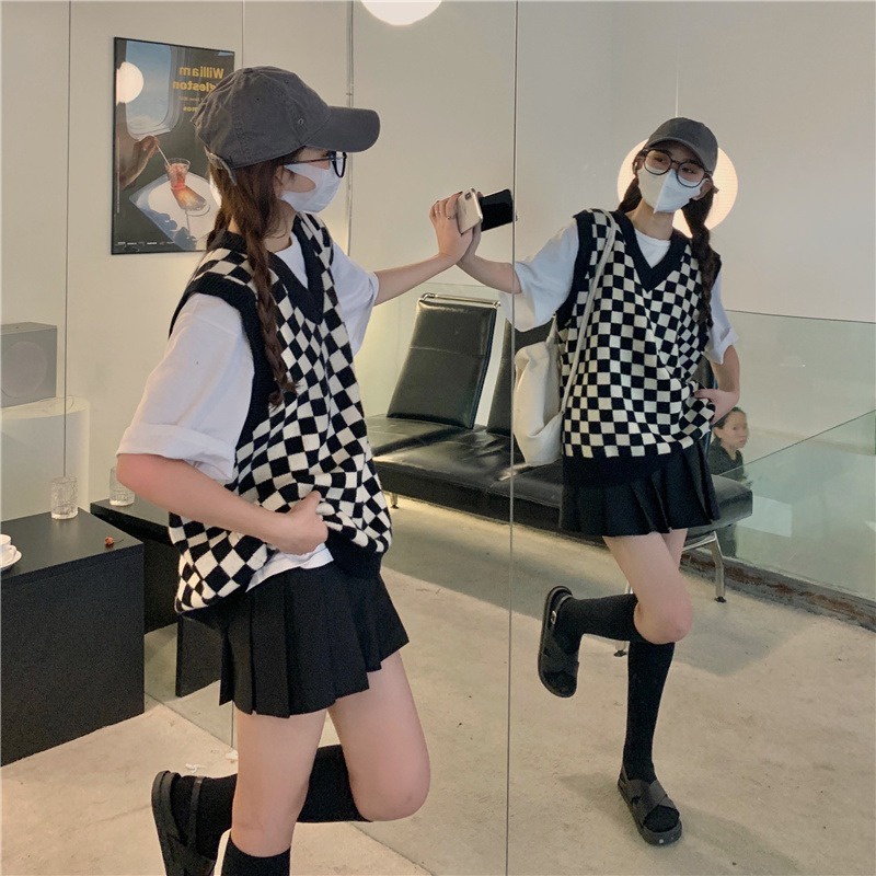 Áo gile len nữ kẻ caro cổ V dáng rộng phong cách ulzzang Hàn Quốc G3 | BigBuy360 - bigbuy360.vn