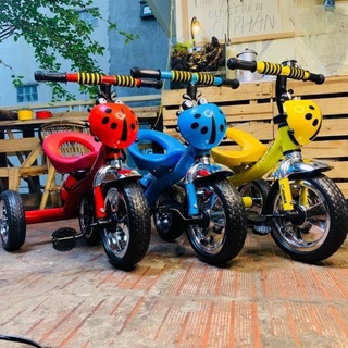 Xe đạp trẻ em-con bo binh nuoc