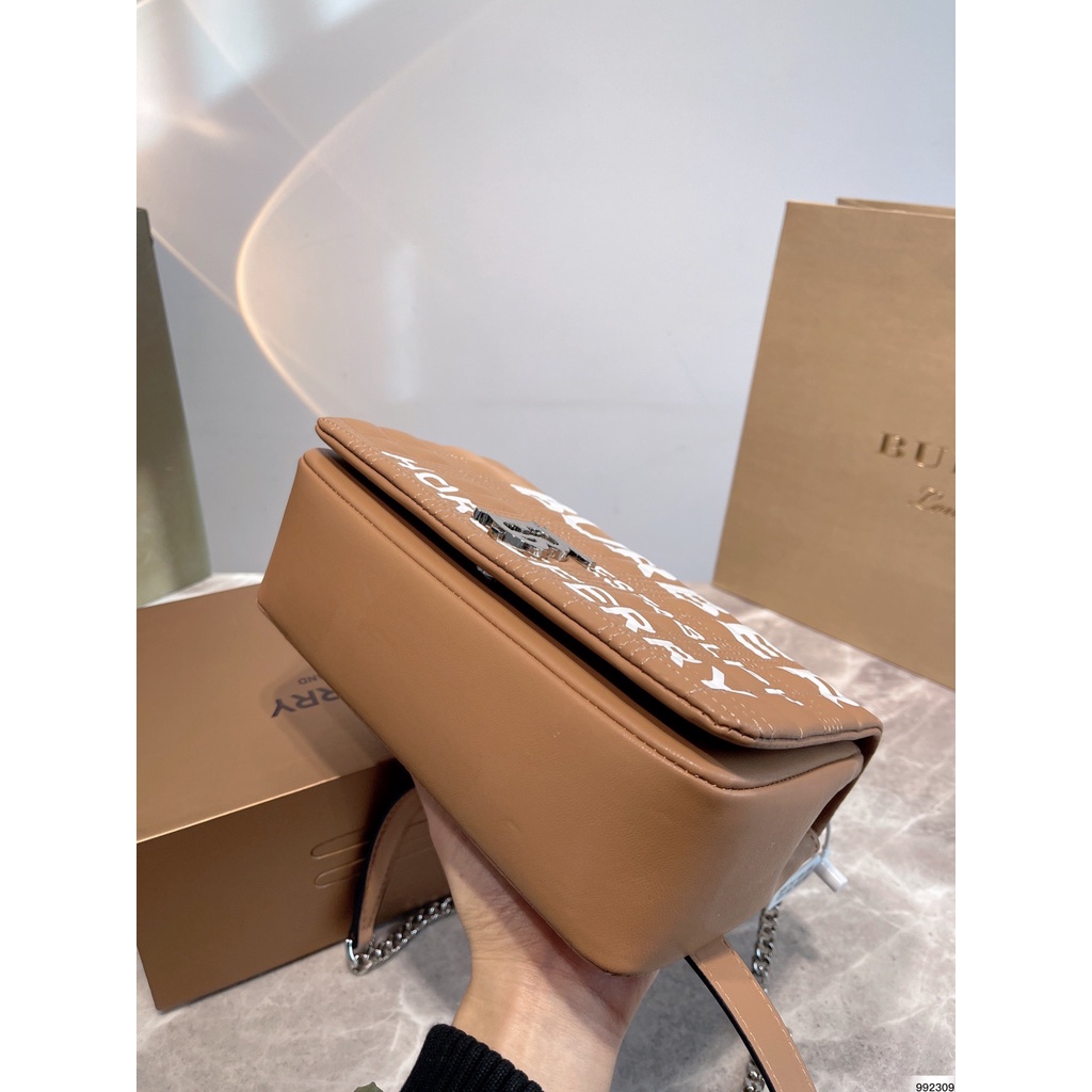 Túi Đeo Chéo Burberry Phong Cách Thể Thao Sang Trọng Thời Trang Cho Nam Nữ