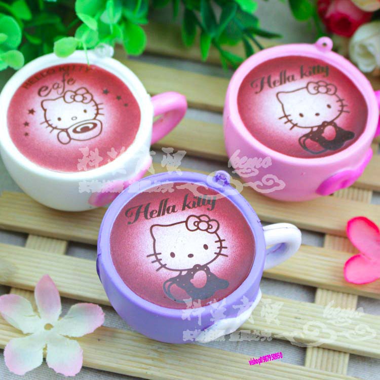 Squishy cốc helokitty