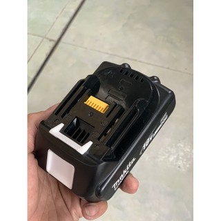 Pin Makita 18v-2.5ah