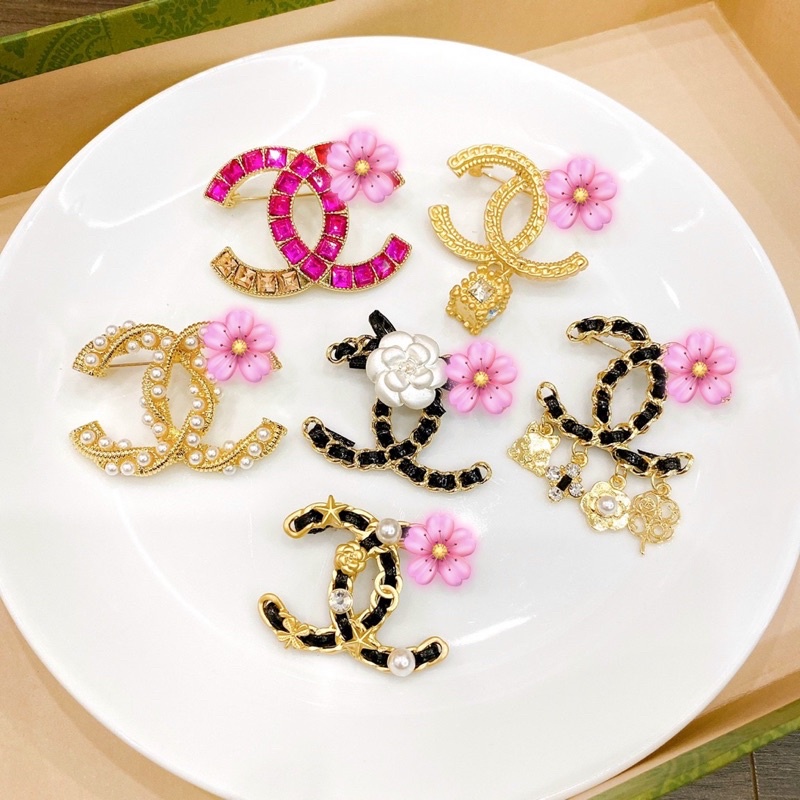 Cài áo đính đá tag cài áo yls nơ prada dior hoa trà vest nam nữ cao cấp phụ kiện trang sức Hari korea accessories