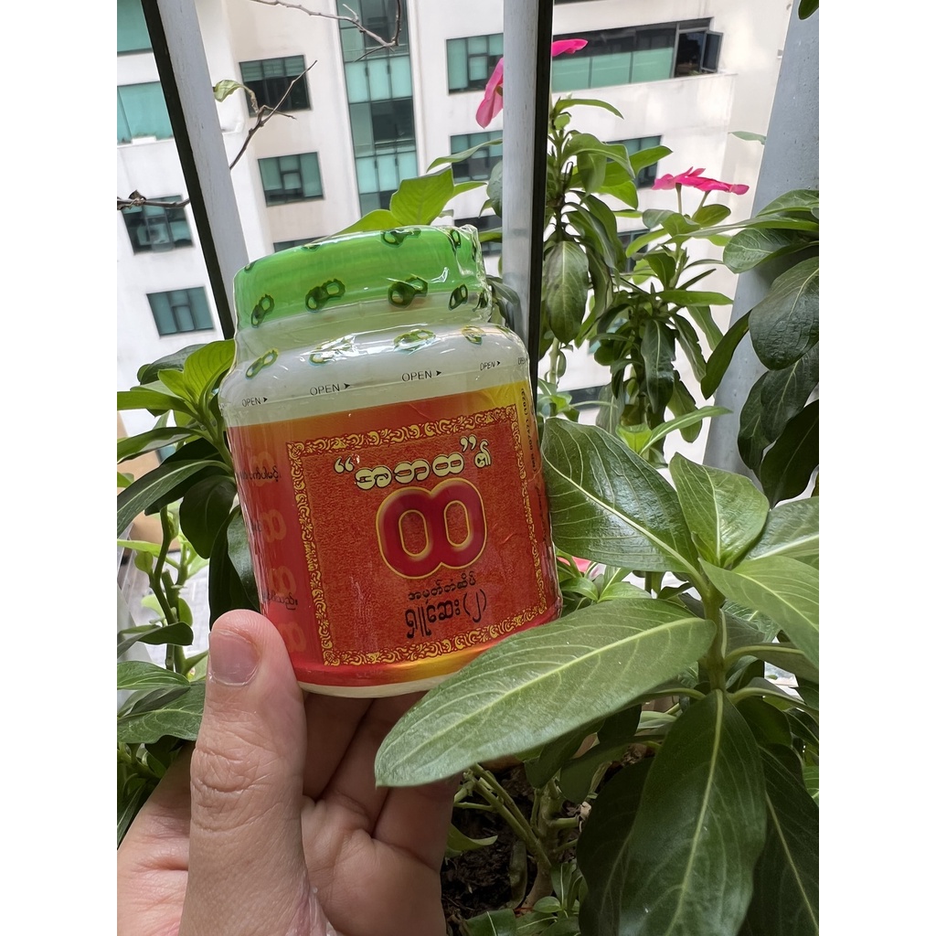 Dầu hít thông mũi Myanmar