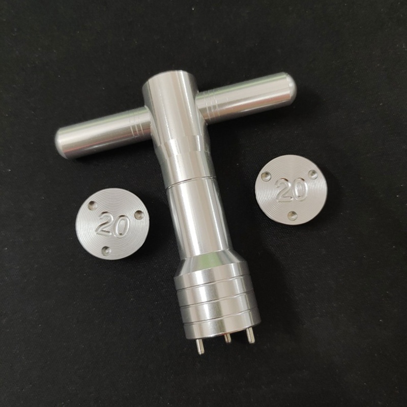 Tạ Mini 20g Kèm Cờ Lê Bằng Thép Dùng Để Luyện Tập Đánh Golf