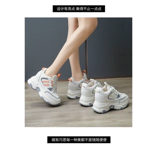 Giầy thể thao độn đế siêu nhẹ