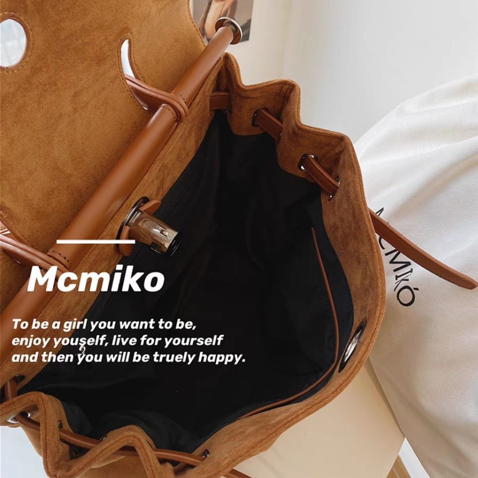 Ba lô du lịch thiết kế mới năng động thời trang dành cho nữ