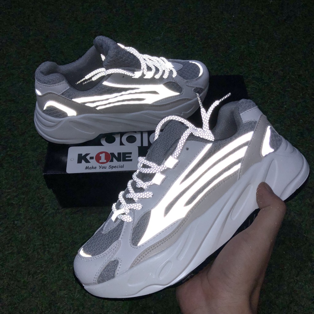 [FreeShip+BOX+Bill+TẤT] Yz 700 new full phản quang - Giày thể thao nam nữ size 36-44