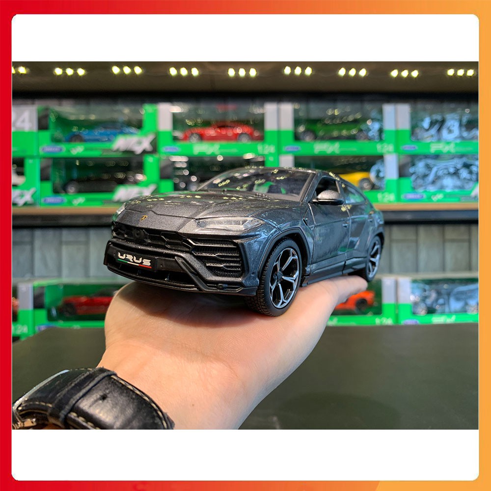 MÔ HÌNH XE LAMBORGHINI URUS TỈ LỆ 1:24