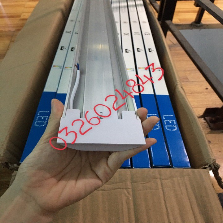 Bóng đèn tuýp led bán nguyệt siêu sáng 1,2m