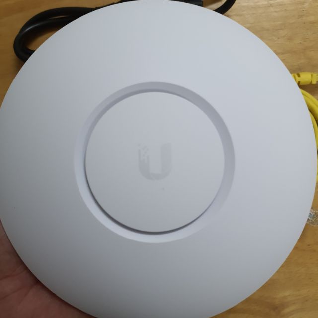 Phát wifi Unifi Ac Lite đẹp 97% có box | BigBuy360 - bigbuy360.vn
