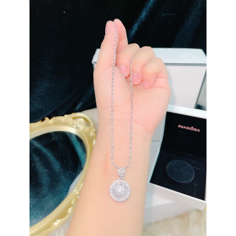 Dây chuyền mì mặt tròn đá bagguet mạ bạch kim