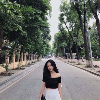 Áo trễ vai đen trơn