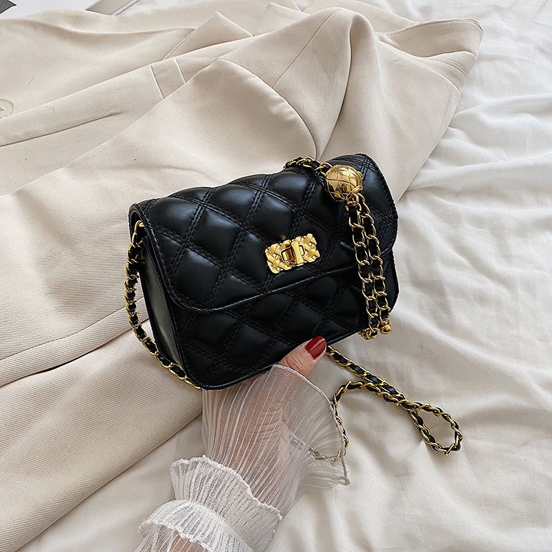 Túi Đeo Vai Hình Thoi Nhỏ Xinh Phối Dây Đeo Sợi Xích Thời Trang Cho Bạn Gái