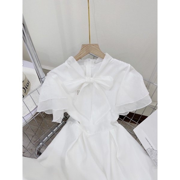 váy cổ nơ tay bèo xoè