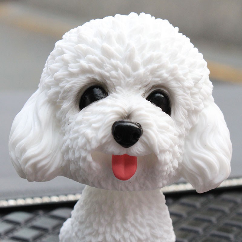 Trang trí chó Poodle trắng