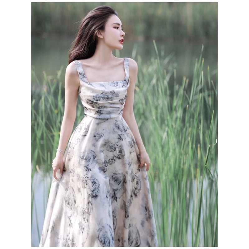 Đầm hoa midi 2 dây mẫu phong cách retro-mẫu mới