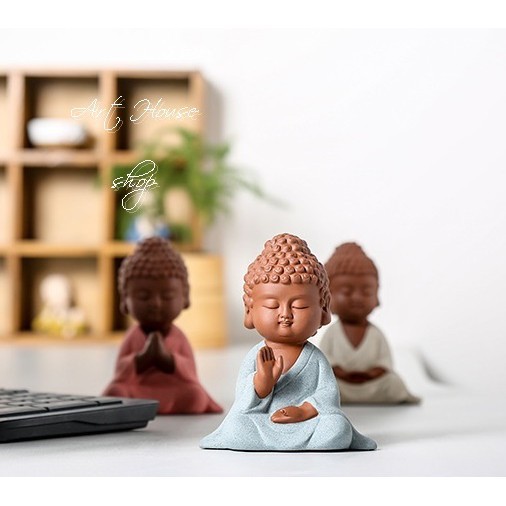 Tượng Phật Ấn Chỉ Tam Thế Gốm Màu