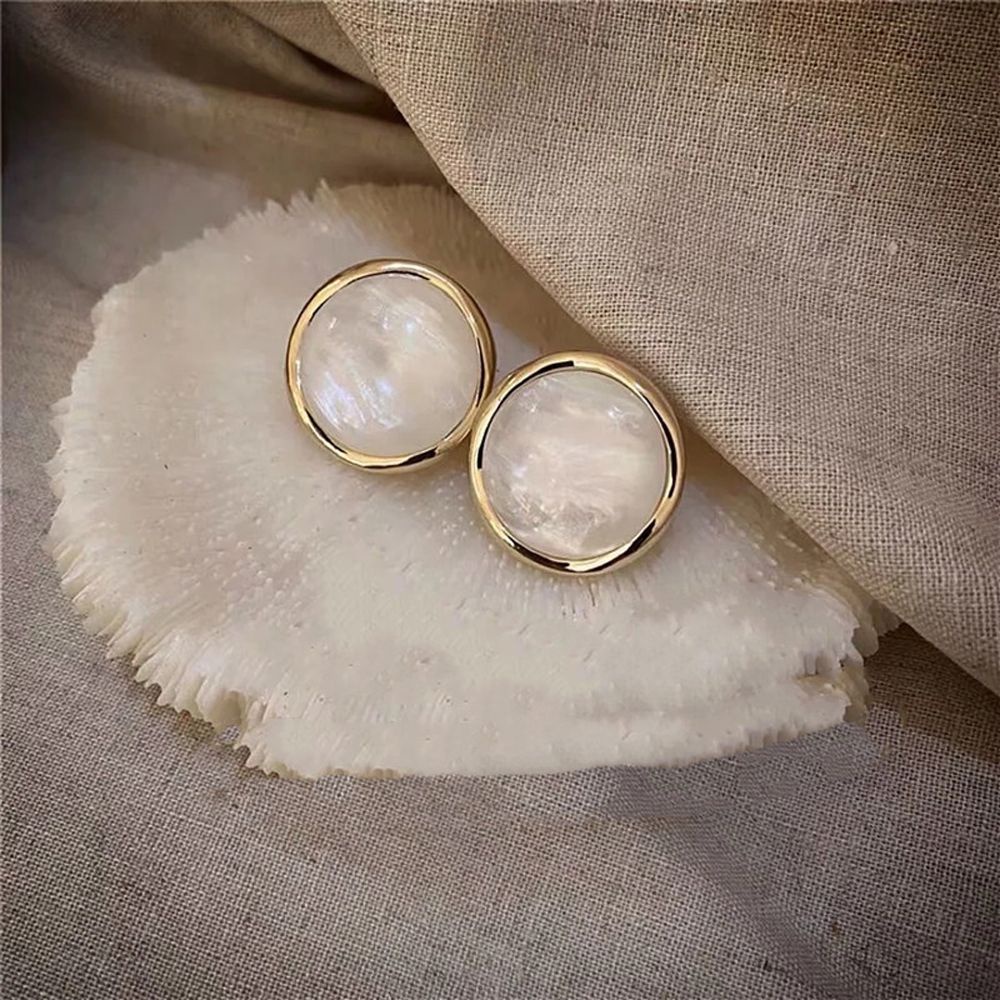 Bông tai hình tròn bằng acrylic phong cách Hàn Quốc cổ điển sang trọng cho nữ