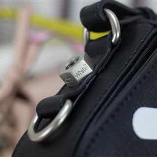 TÚI ĐEO CHÉO OFF- WHITE