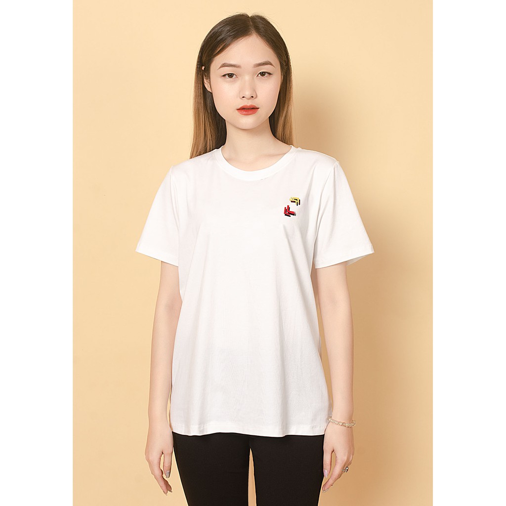 Áo phông trắng in chữ P684 NỮ TNG
