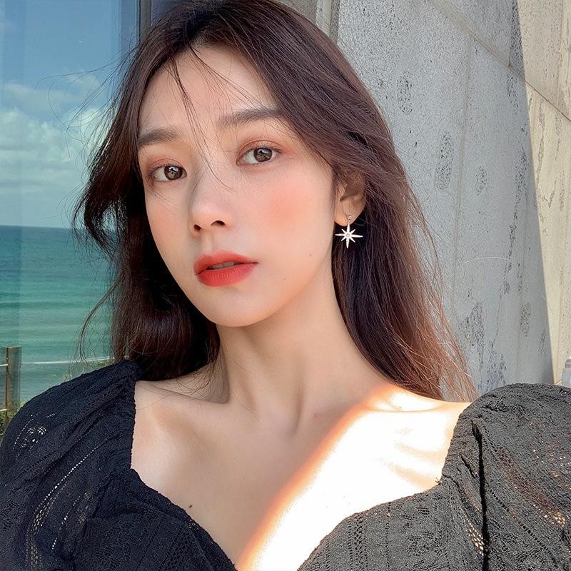 Khuyên tai trăng sao đá Bông tai nữ phong cách Hàn Quốc quà tặng xinh xắn dễ thương