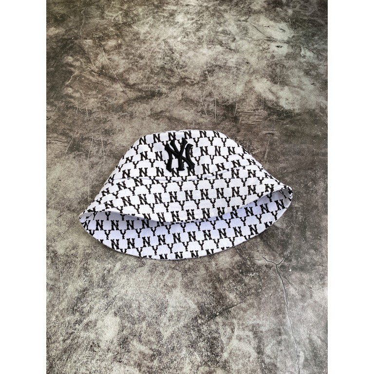 Mũ bucket trắng N13 MONOGRAM BUCKET HAT WHITE/BLACK Made in Viet/nam full tem tag One size, unise