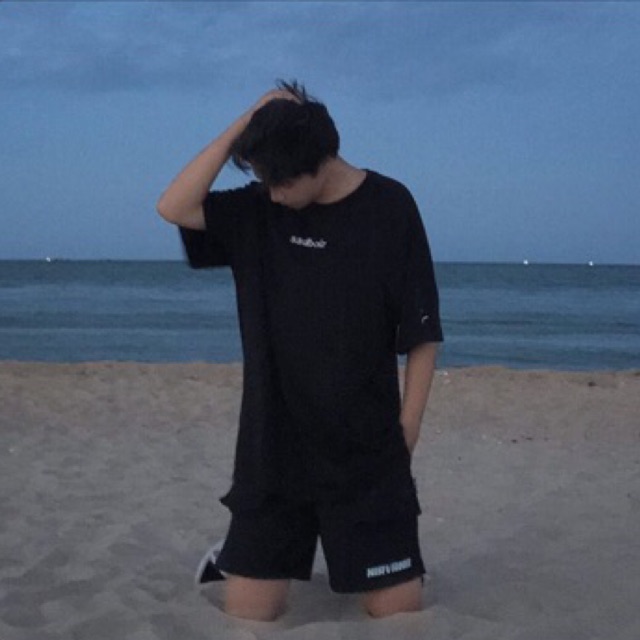 Quần shorts 2 túi hộp NIRVANA