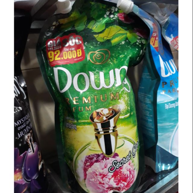 Nước Xả Vải Downy Vườn Địa Đàng Dạng Túi 1,3l