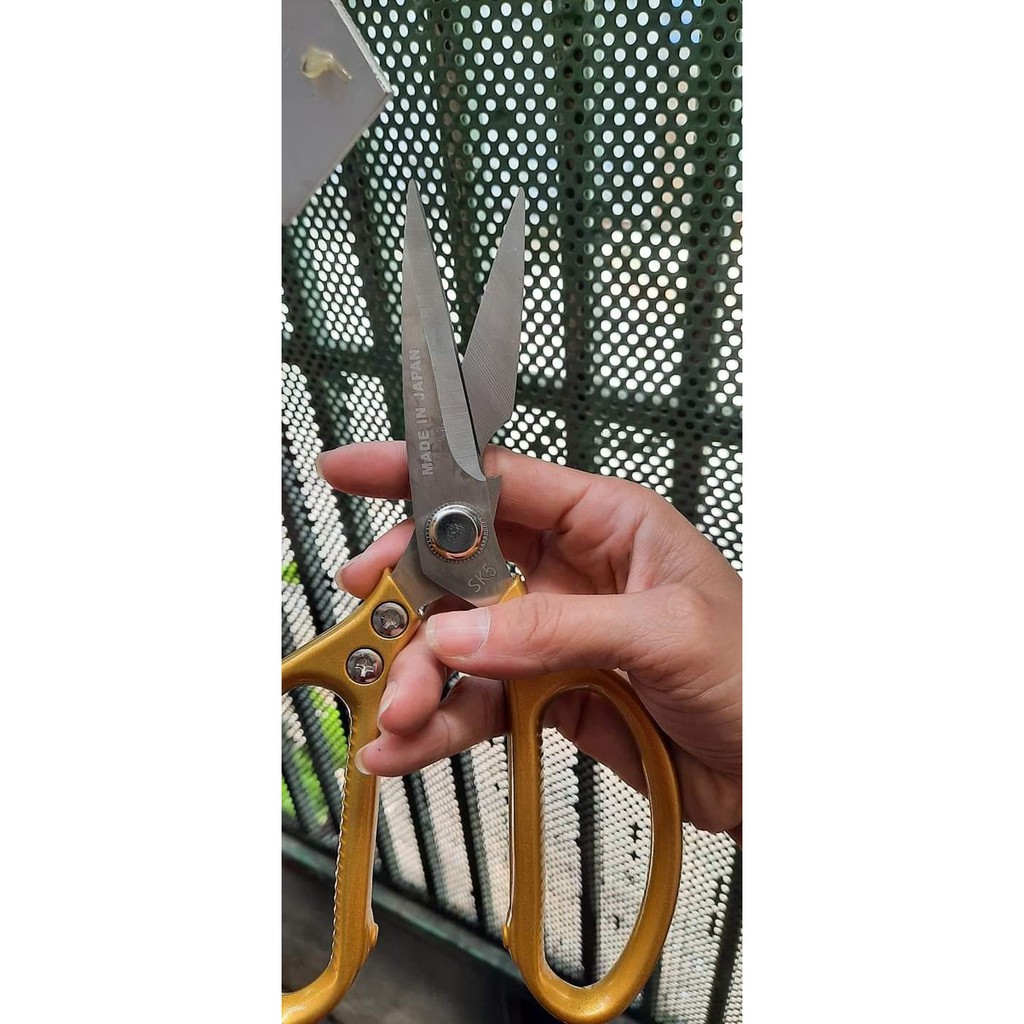 Kéo Nhật Đa Năng SK5 Siêu Bén