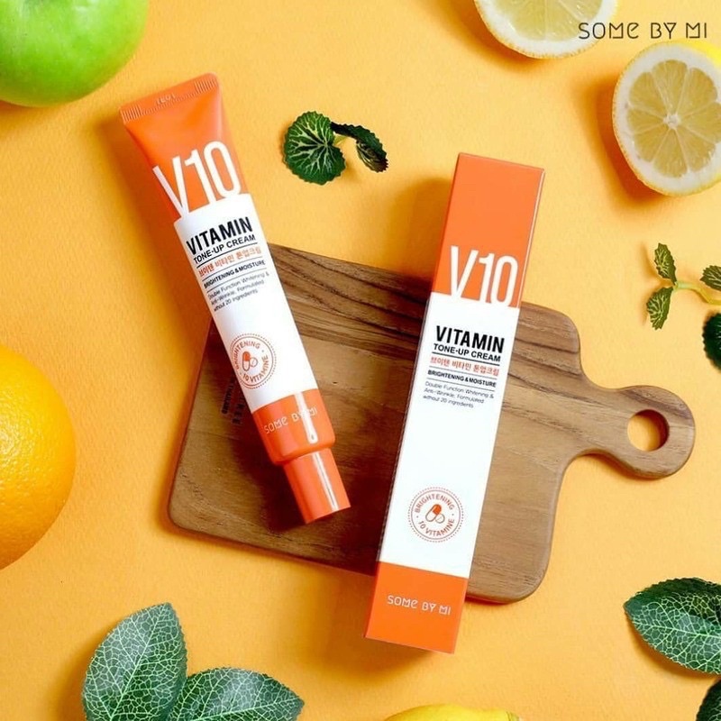 Kem Dưỡng Trắng Nâng Tone Da Và Tạo Nền Some By Mi V10 Vitamin Tone - Up Cream