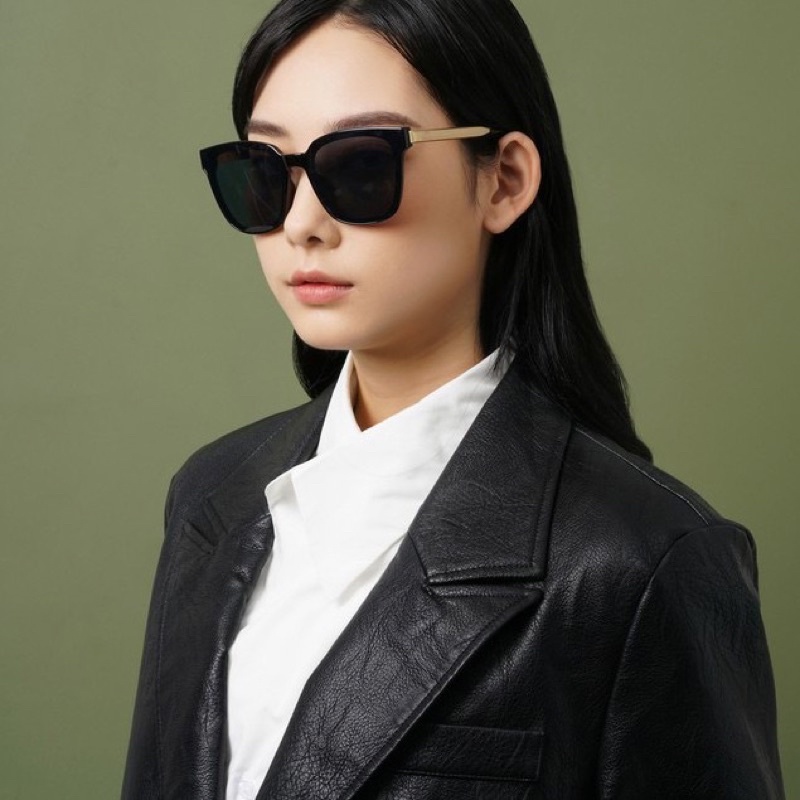 Kính mát nam nữ  chống UV400 thiết kế mắt vuông dễ đeo màu sắc thời trang 6035