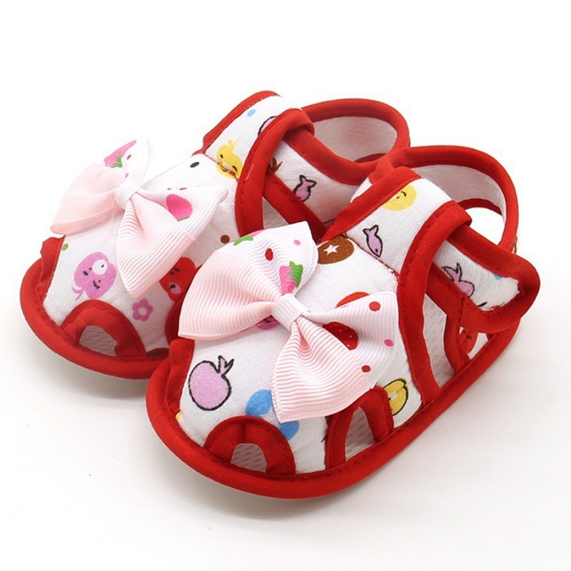 Giày sandal quai hậu họa tiết hoạt hình đính nơ chống trượt cho bé