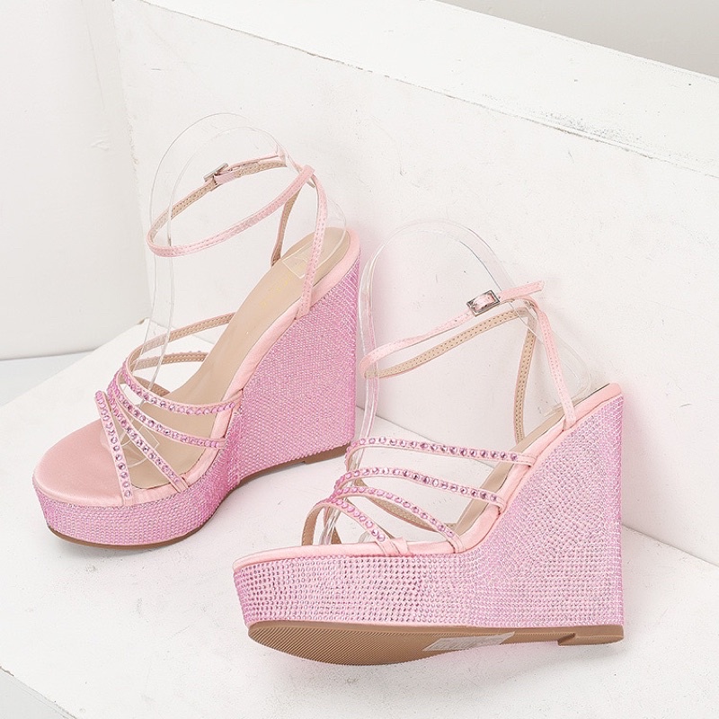 Giày đế xuồng đá cao 13,5cm