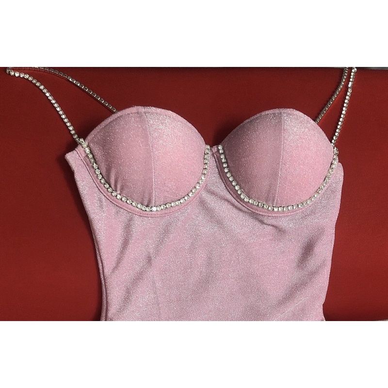 Váy body nhũ quai đá 220k sz S,M