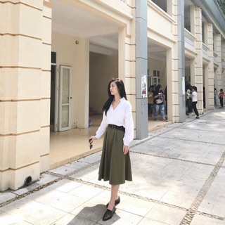 Chân váy kaki kèm thắt lưng da)