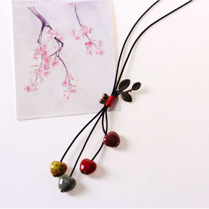 Vòng cổ gốm truyền thống màu tự nhiên VGOM49