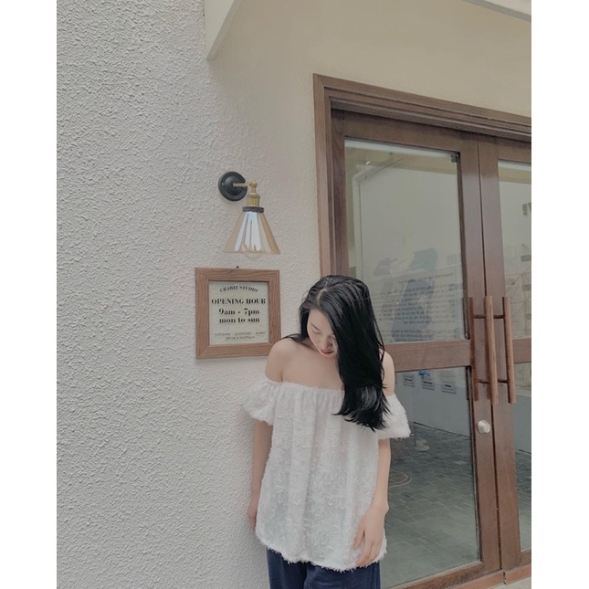 Áo trễ vai tay bồng