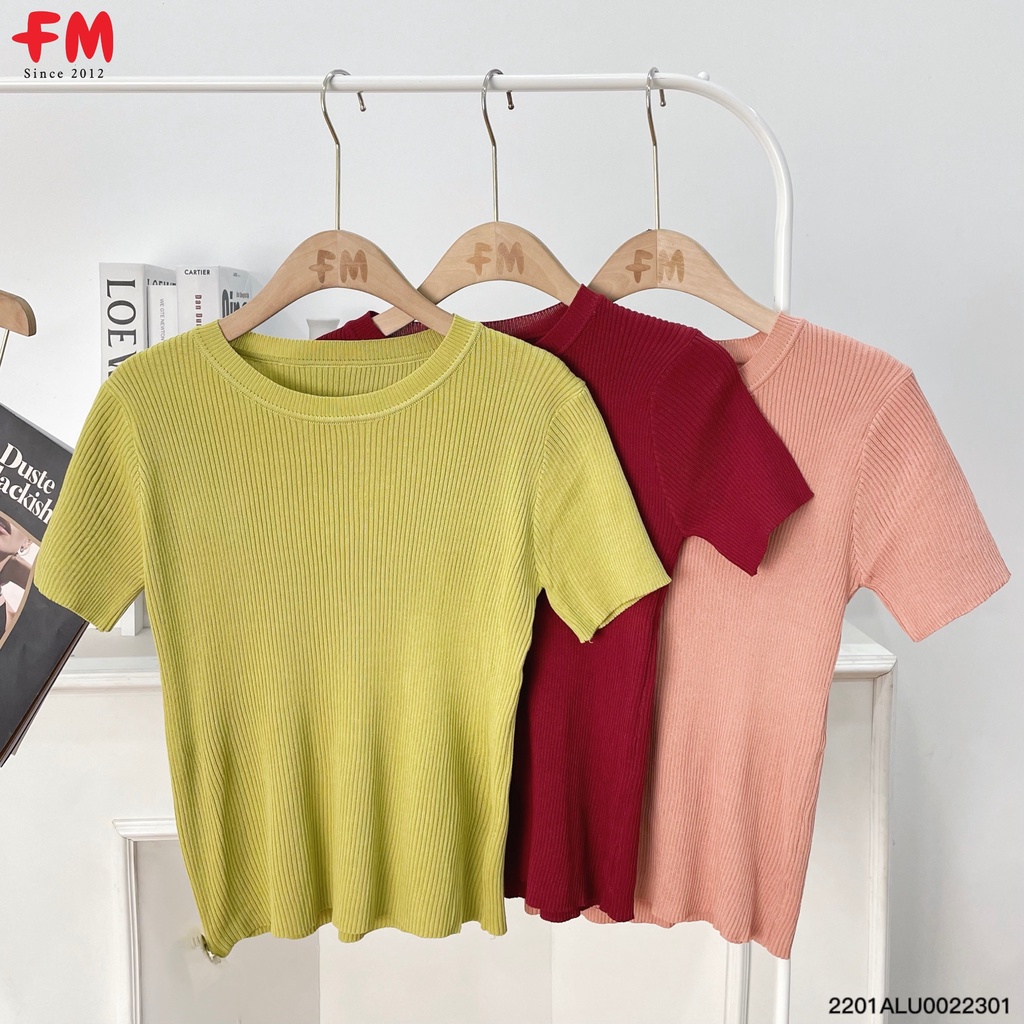 Áo len tăm cộc tay cổ tròn fmstyle, áo dệt kim tay ngắn phong cách hàn quốc | Fmstyle Shop 220123100