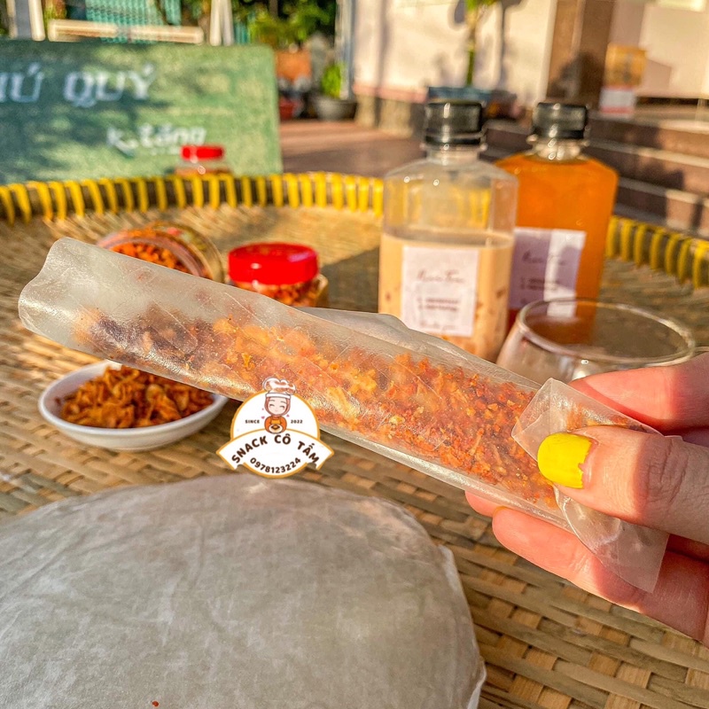 Combo bánh tráng phơi sương 500gr + muối tép hành phi giòn 100gr + bơ phomai 100gr tặng quất hút chân không thơm ngon