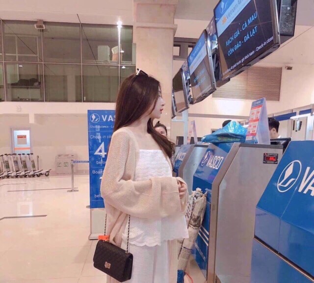 CÓ SẴN_Áo khoác Cardigan len mỏng Ulzzang