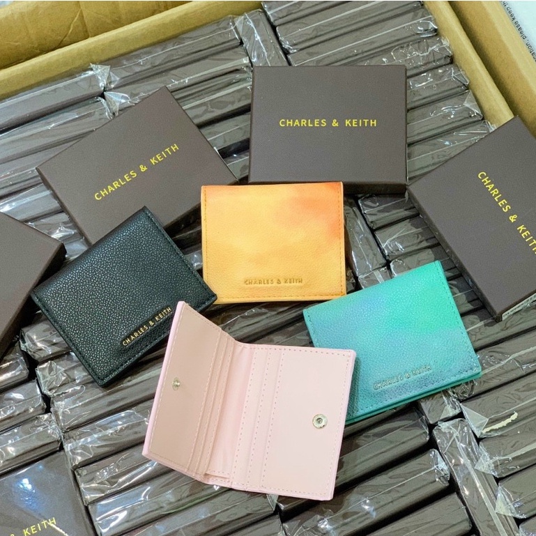 Ví nữ nắp gập cnk. CK6 -10701210 full box size 9cm