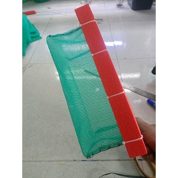 Lồng đẻ cho guppy đủ kích thước