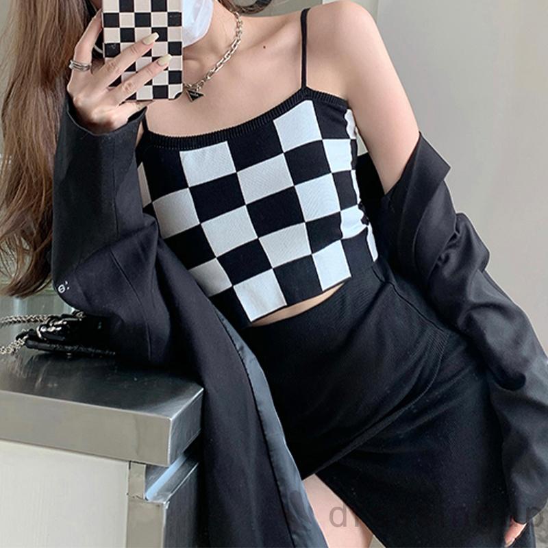 Áo lửng hai dây họa tiết ca rô đen/nâu thiết kế thời trang cho nữ