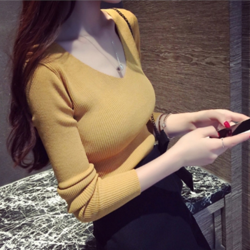 Áo sweater mỏng cổ v dáng ôm phong cách trẻ trung cho nữ