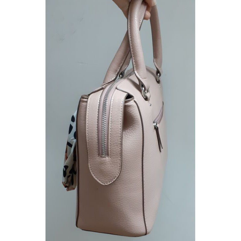 Túi xách nữ hiệu Anne Klein