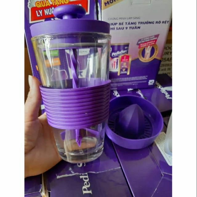 Máy pha sữa tự động, ly đa năng