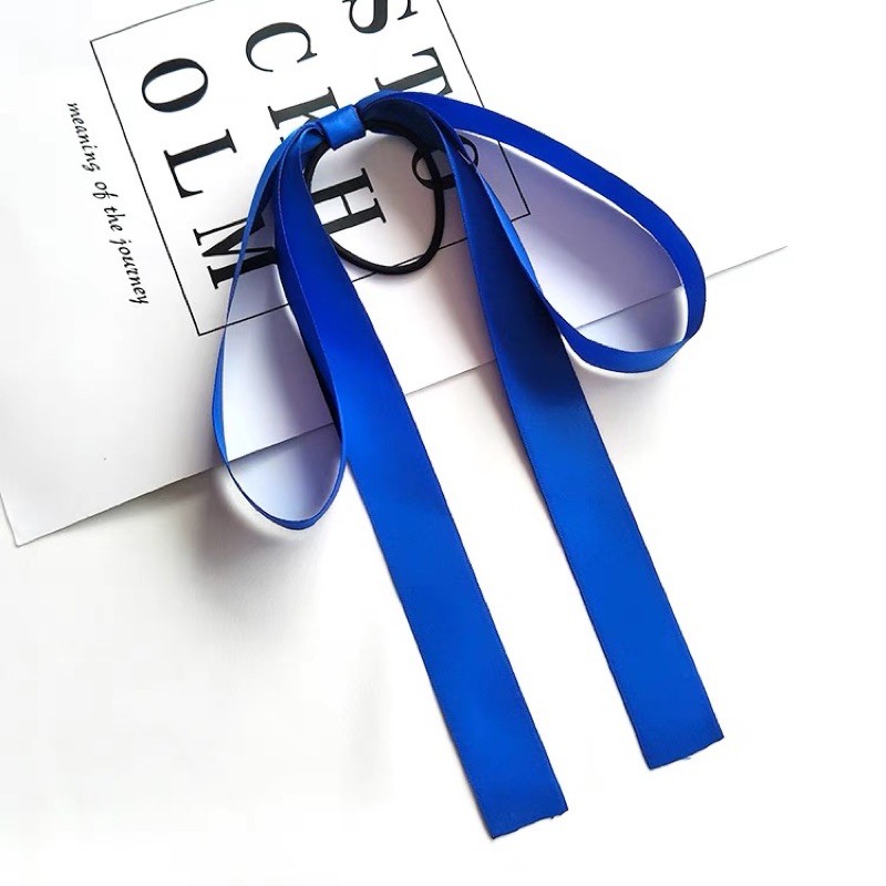 Cột tóc nơ đơn giản