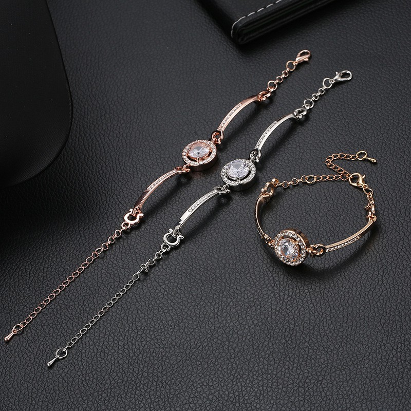 Luxury Female Fashion Diamond Studded Bracelet | BigBuy360 - bigbuy360.vn