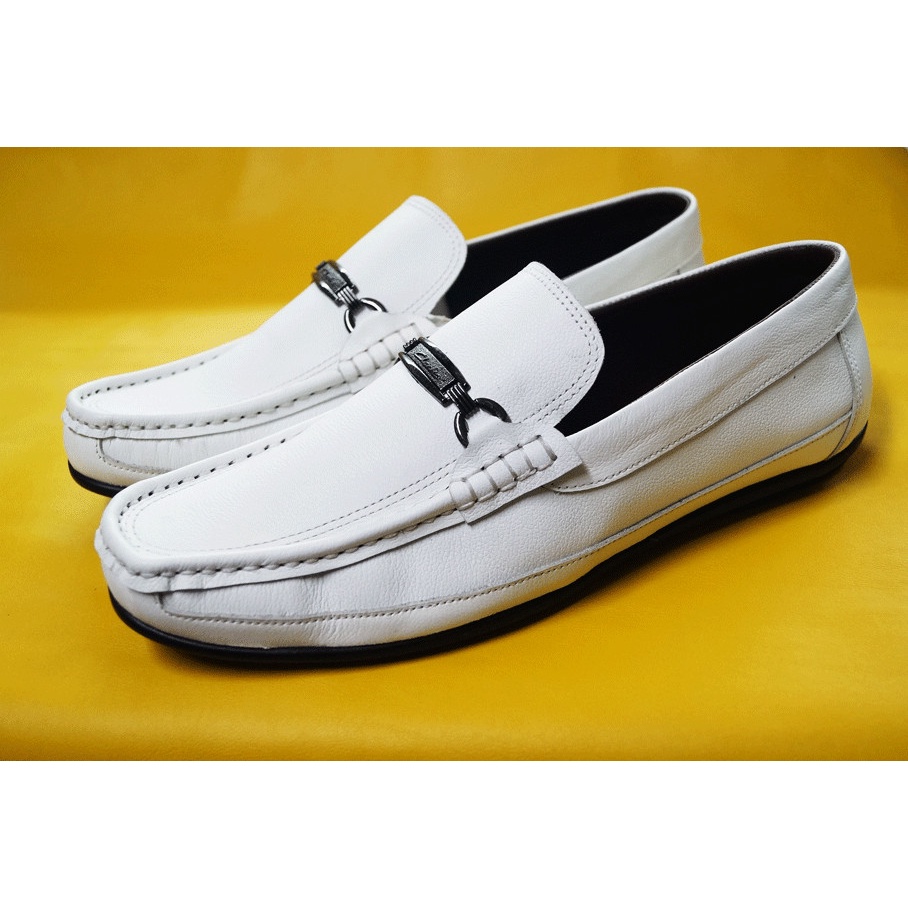 Giày mọi nam màu trắng da bò thật có size nhỏ và ngoại cỡ. Mã số: M140