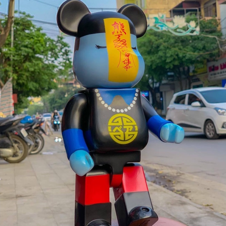 BEARBRICK 400% Cương Thi Phát Sáng  trang trí, decor ,quà tặng